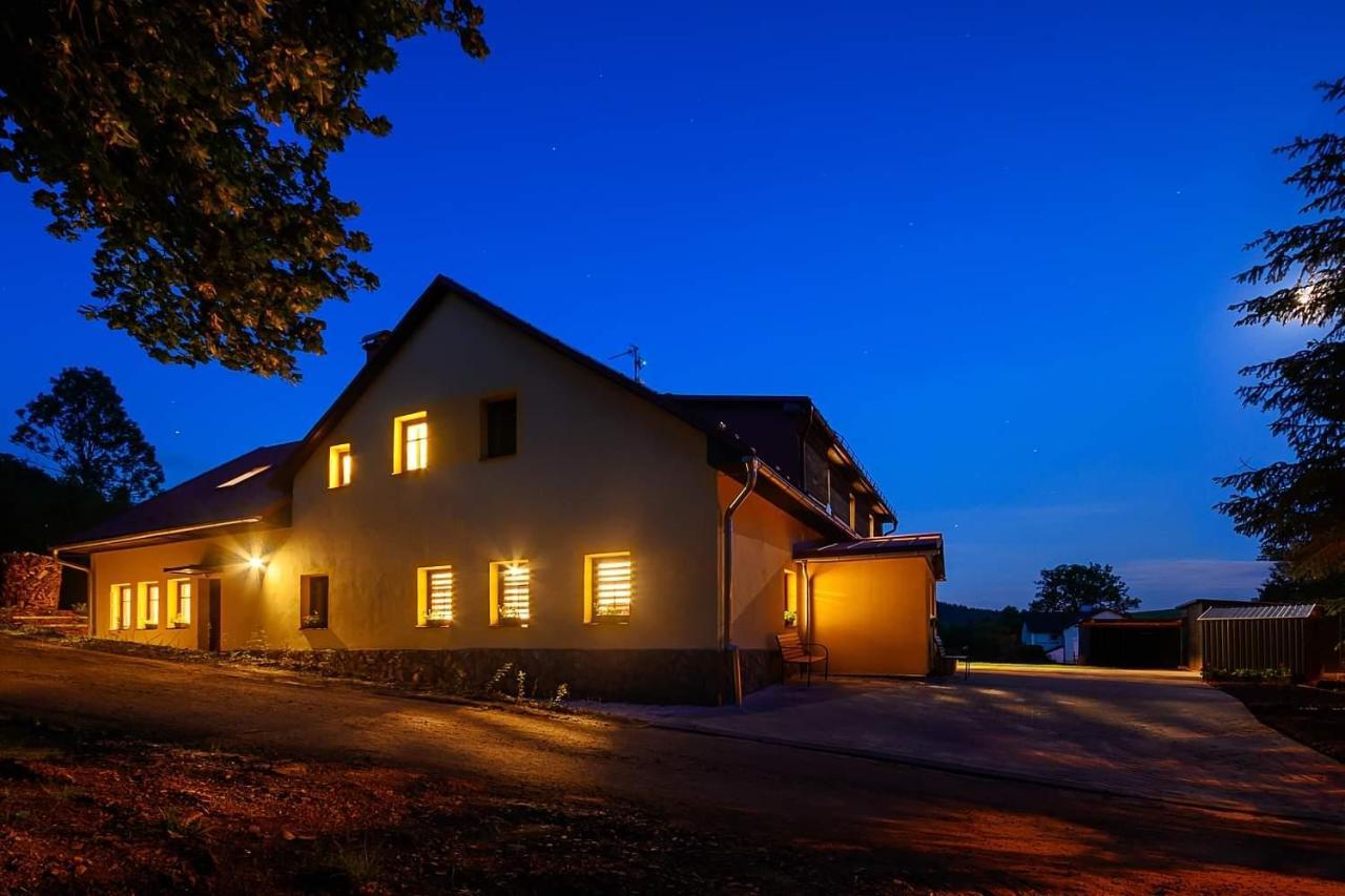 Chalupa Krenov 62 Bernsdorf Buitenkant foto